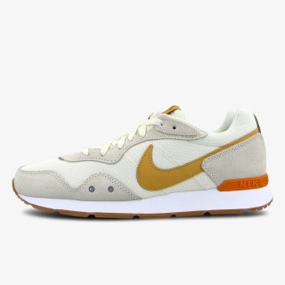 NIKE NIKE VENTURE RUNNER 