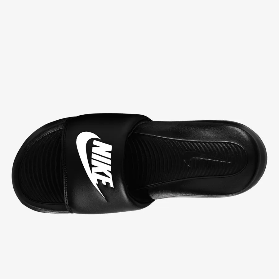 NIKE VICTORI ONE 