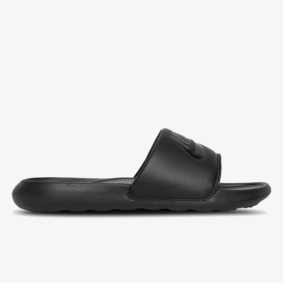 NIKE VICTORI ONE 