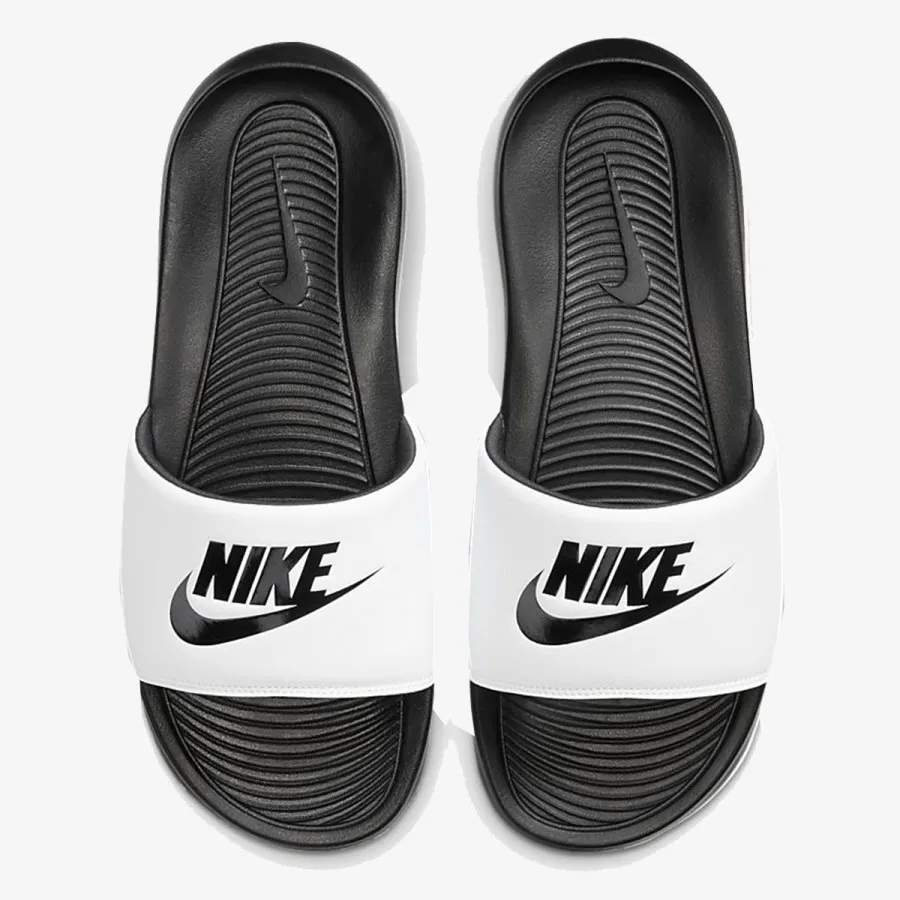 NIKE VICTORI ONE 