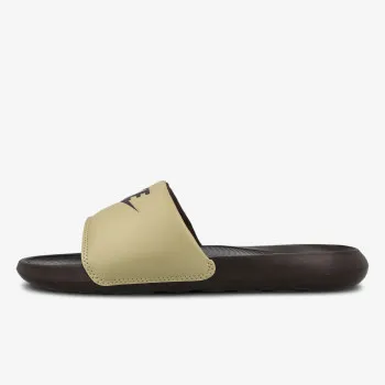 NIKE VICTORI ONE SLIDE