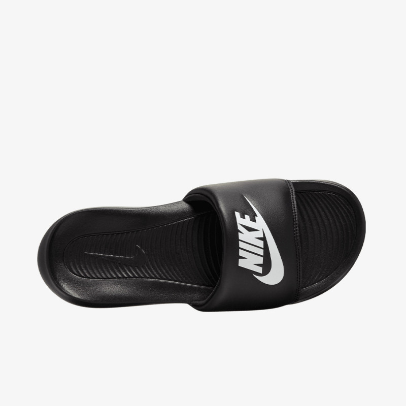 NIKE VICTORI ONE 
