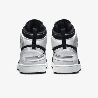 NIKE AIR JORDAN 1 HI FLYEASE 