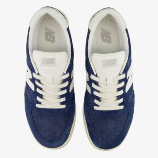 NEW BALANCE T500 