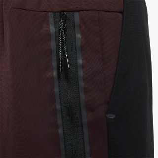 NIKE SPORTSWEAR TECH 