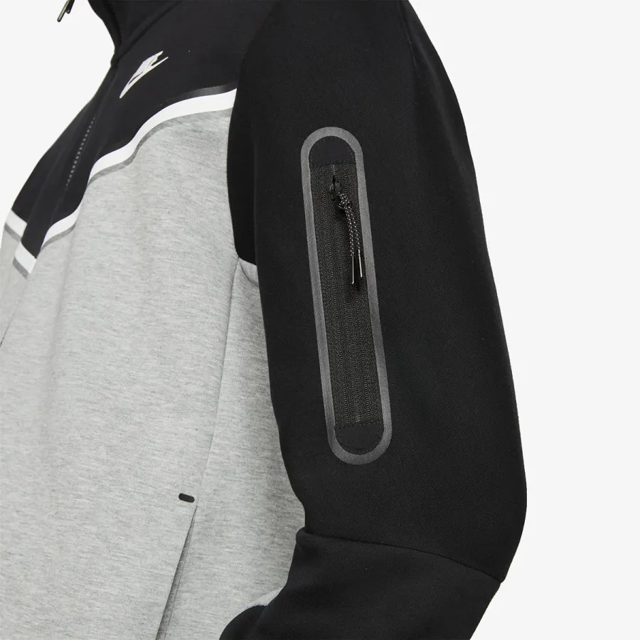NIKE Sportswear Tech Fleece 