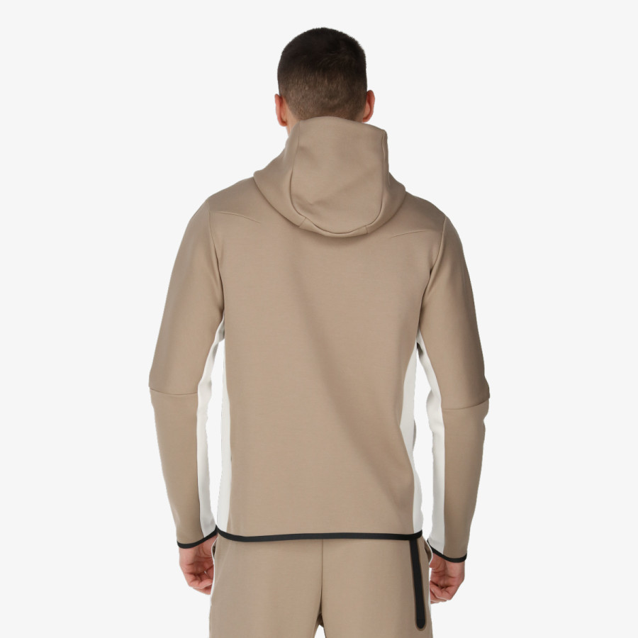 NIKE Sportswear Tech Fleece 