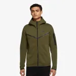 NIKE Sportswear Tech 