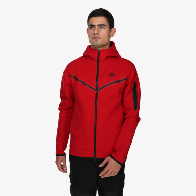 NIKE Sportswear Tech 