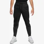 NIKE Sportswear Tech 