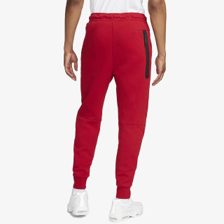 NIKE Sportswear Tech 