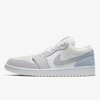 NIKE Air Jordan 1 