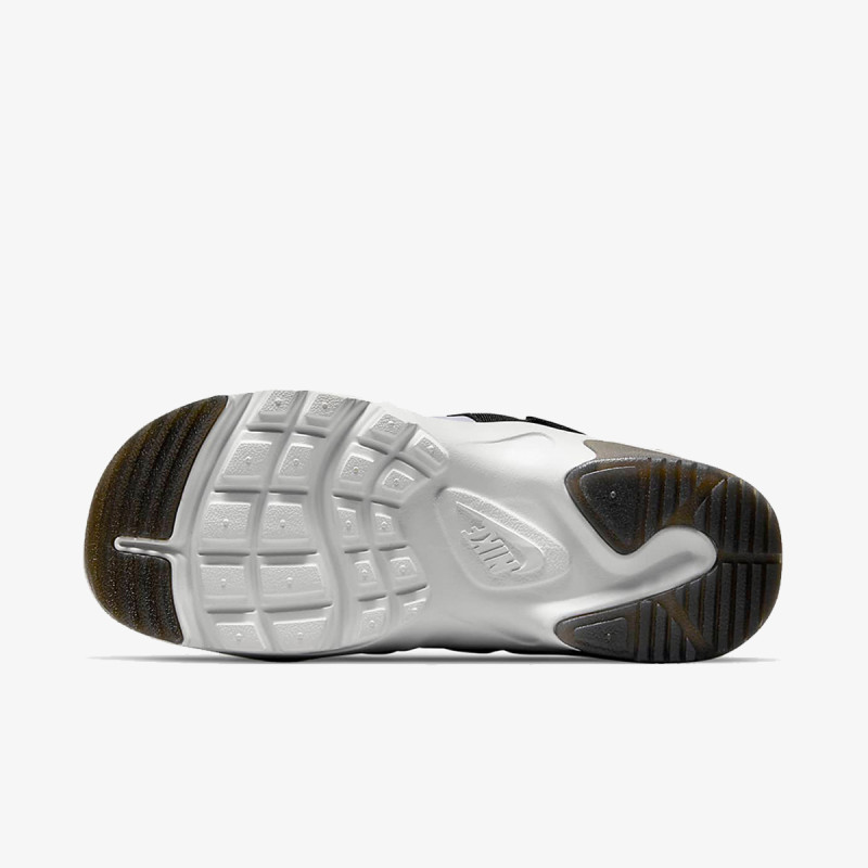 NIKE Canyon 