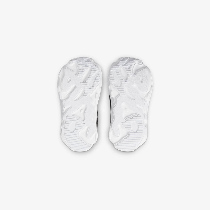 NIKE RT LIVE 