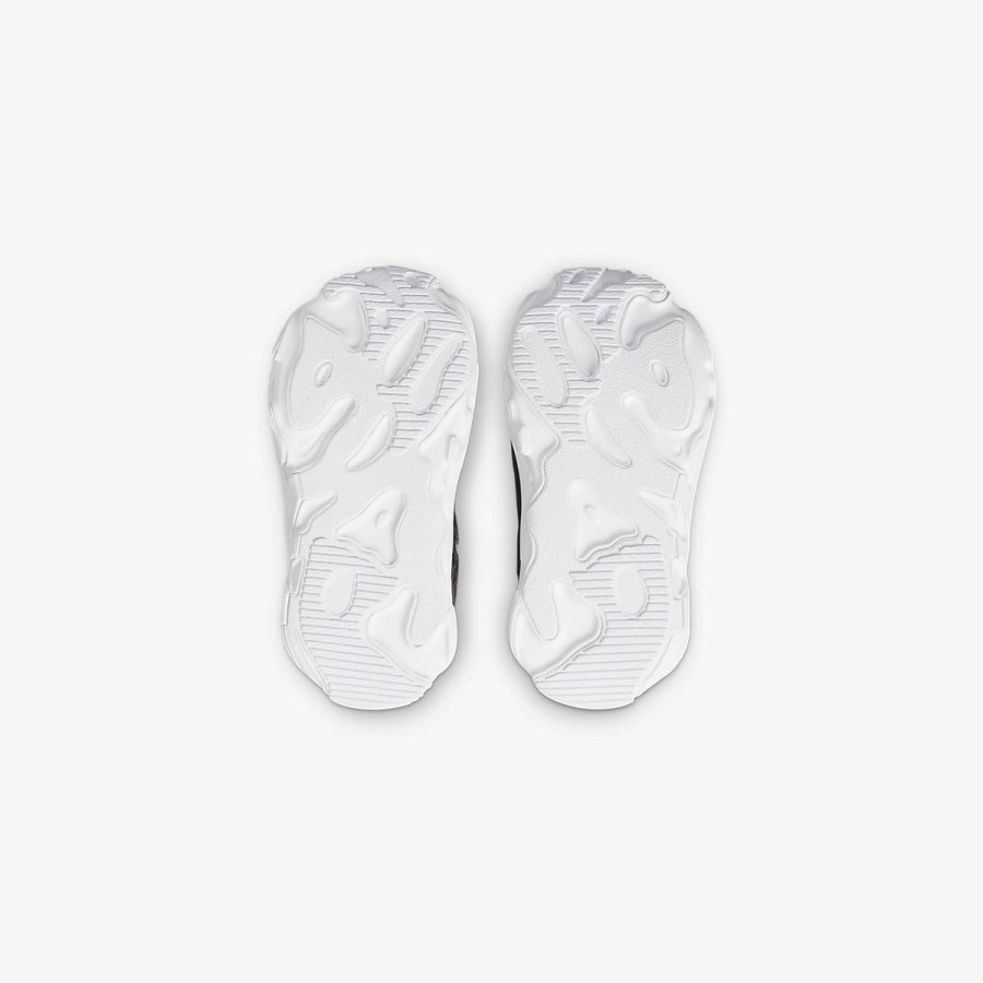 NIKE RT LIVE 