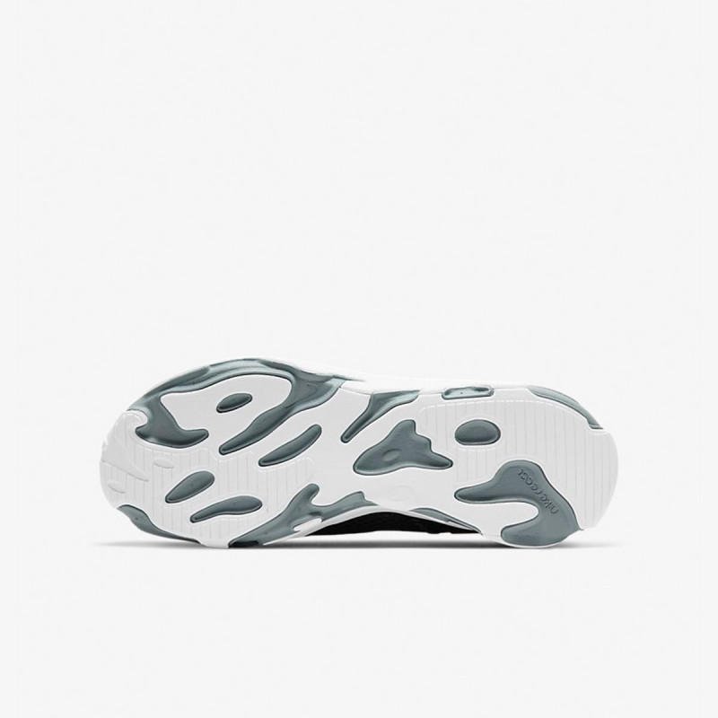 NIKE NIKE REACT LIVE BG 