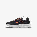 NIKE REACT LIVE 