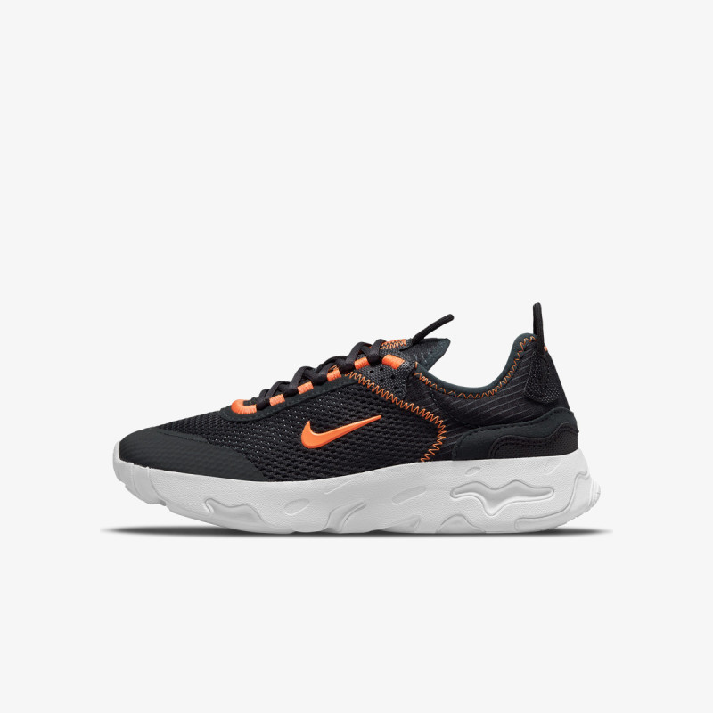 NIKE REACT LIVE 