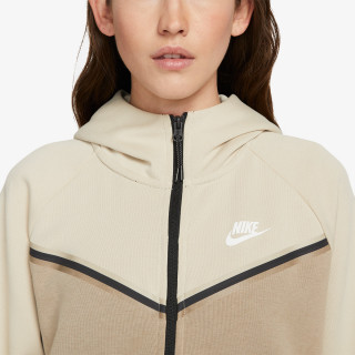 NIKE Sportswear Tech Windrunner 