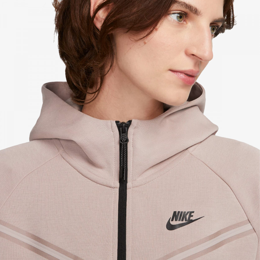 NIKE Sportswear Tech Windrunner 