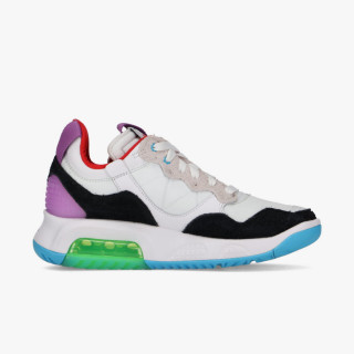 NIKE JORDAN MA2 