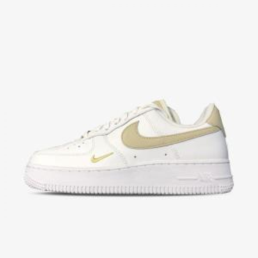 NIKE Air Force 1 ’07 Essential 