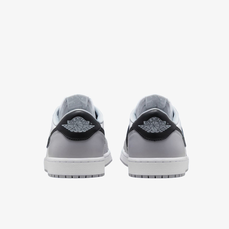 NIKE Air Jordan 1 Retro 