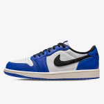 NIKE Air Jordan 1 Retro 