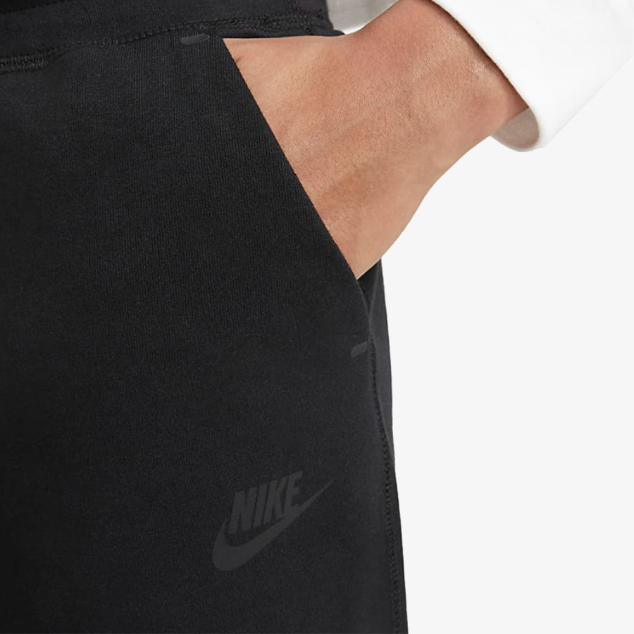 NIKE Sportswear Tech Fleece 