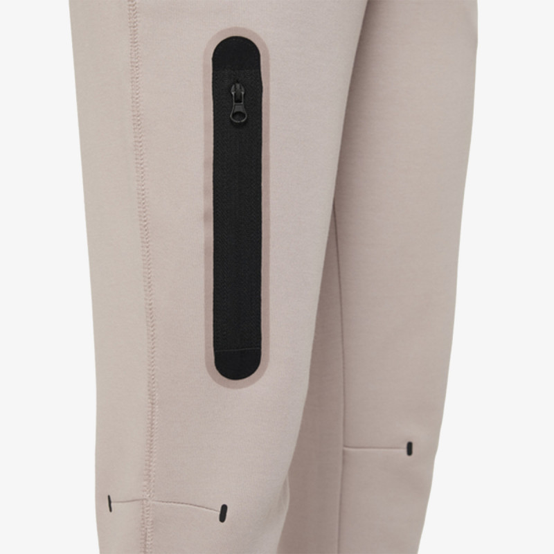 NIKE Sportswear Tech Fleece 