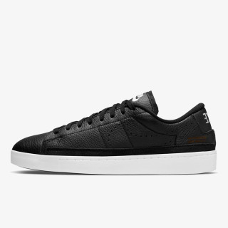 NIKE Blazer X 