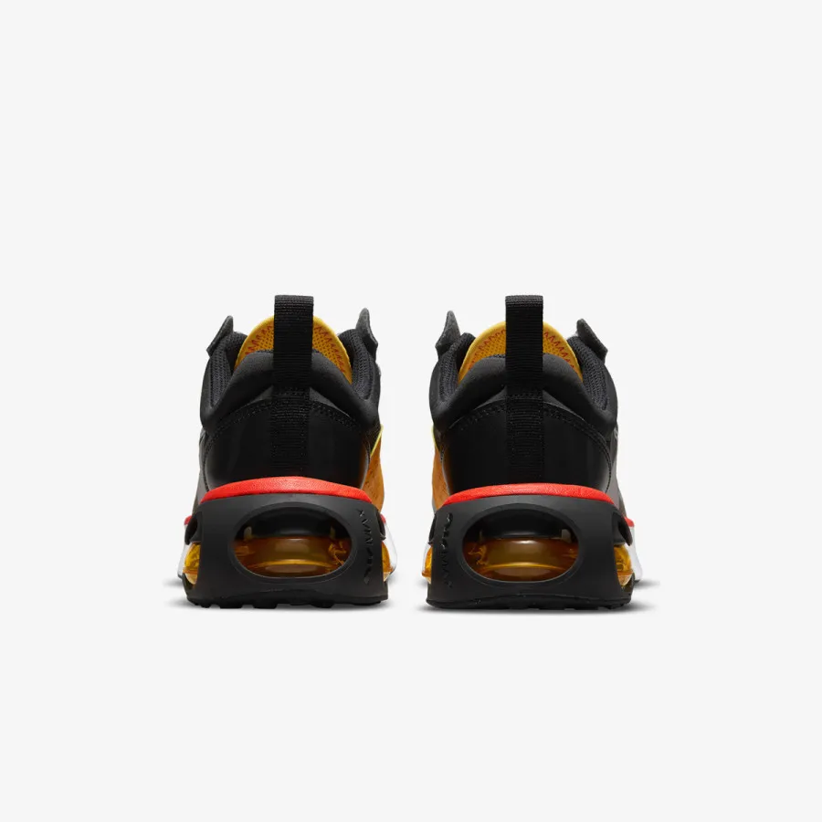 NIKE AIR MAX 2021 