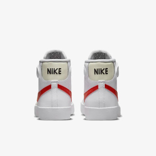 NIKE BLAZER MID '77 BP 
