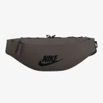 NIKE Heritage 