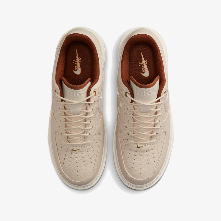 NIKE AIR FORCE 1 LUXE 