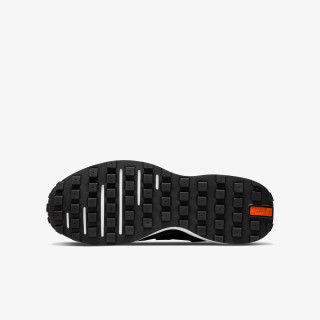 NIKE Waffle One 