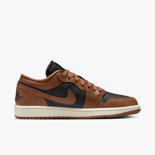 NIKE Air Jordan 1 