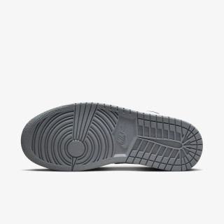 NIKE WMNS AIR JORDAN 1 LOW 