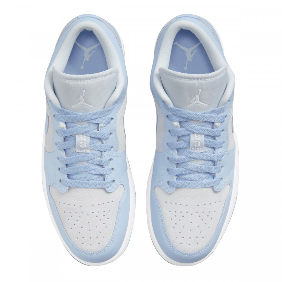NIKE Air Jordan 1 