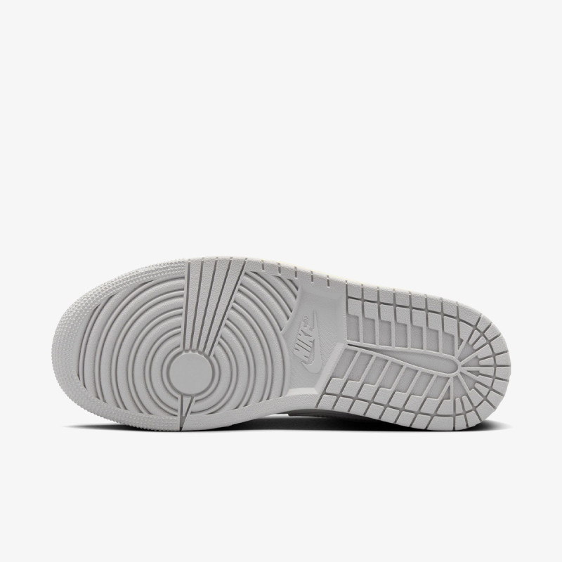 NIKE WMNS AIR JORDAN 1 LOW 
