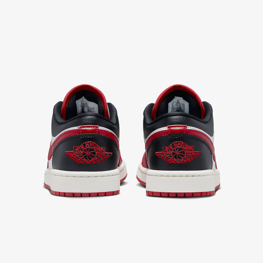 NIKE Air Jordan 1 
