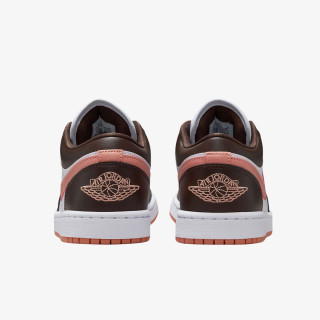 NIKE WMNS AIR JORDAN 1 LOW 