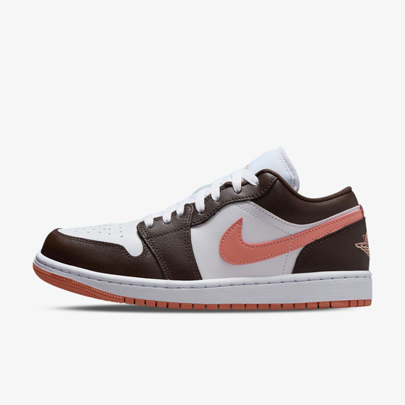 NIKE WMNS AIR JORDAN 1 LOW 