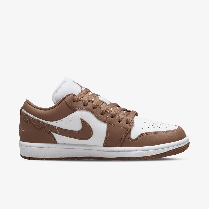 NIKE Air Jordan 1 