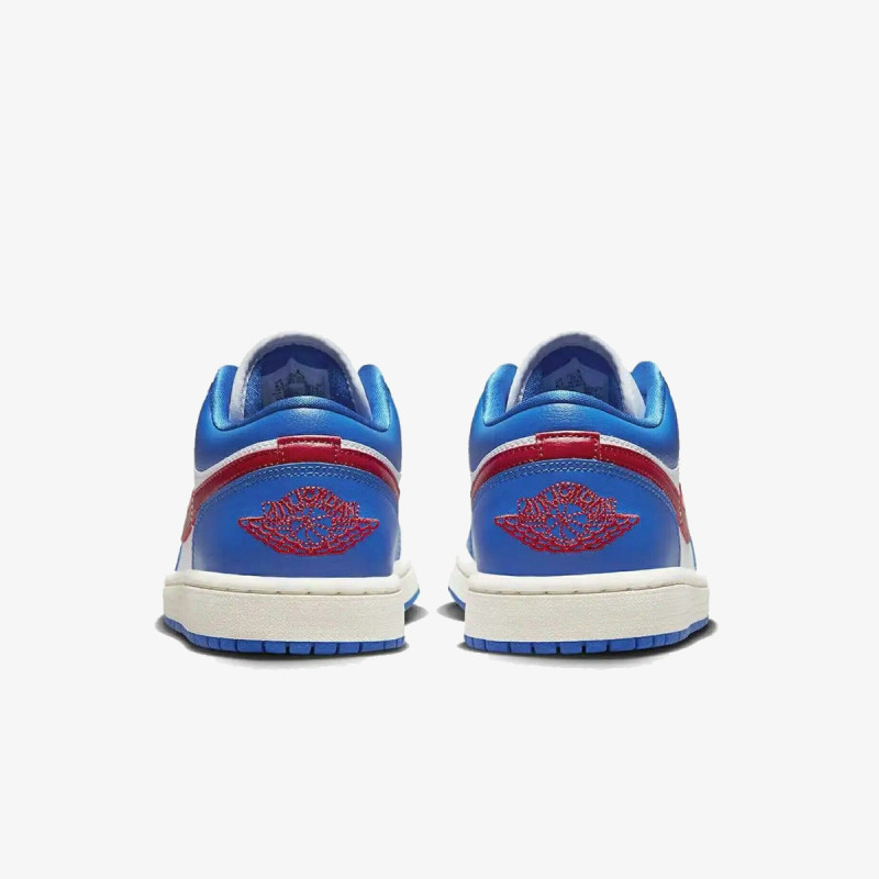 NIKE WMNS AIR JORDAN 1 LOW 