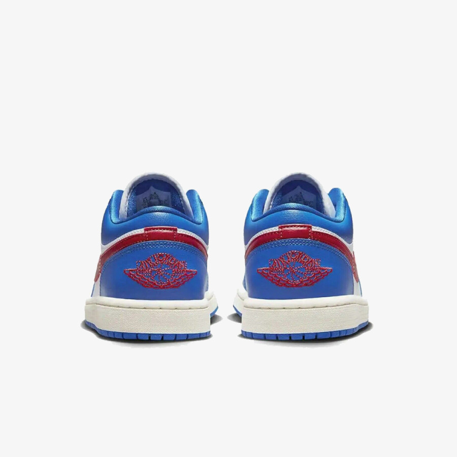 NIKE WMNS AIR JORDAN 1 LOW 