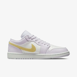 NIKE WMNS AIR JORDAN 1 LOW 