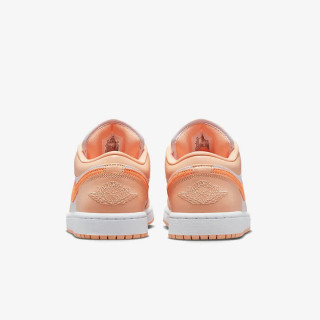 NIKE WMNS AIR JORDAN 1 LOW 