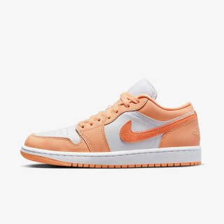 NIKE WMNS AIR JORDAN 1 LOW 