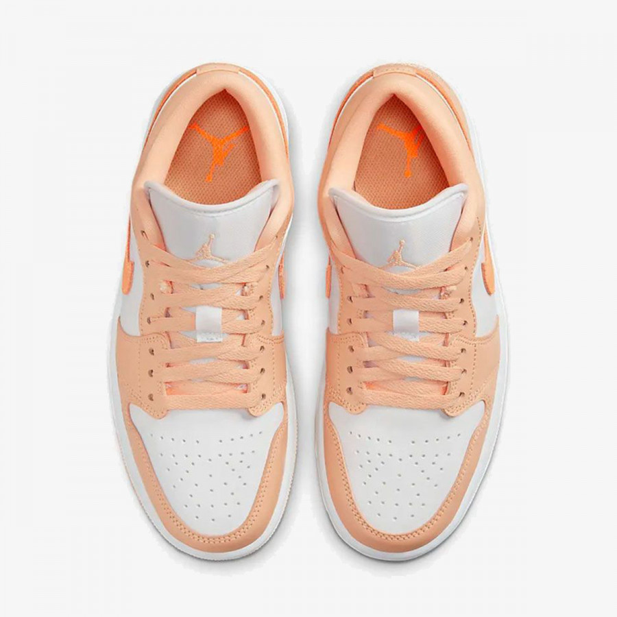 NIKE WMNS AIR JORDAN 1 LOW 